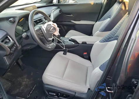 2022 Lexus Ux 200 Base z USA, uszkodzony, nr VIN JTHX3JBH0N2049305